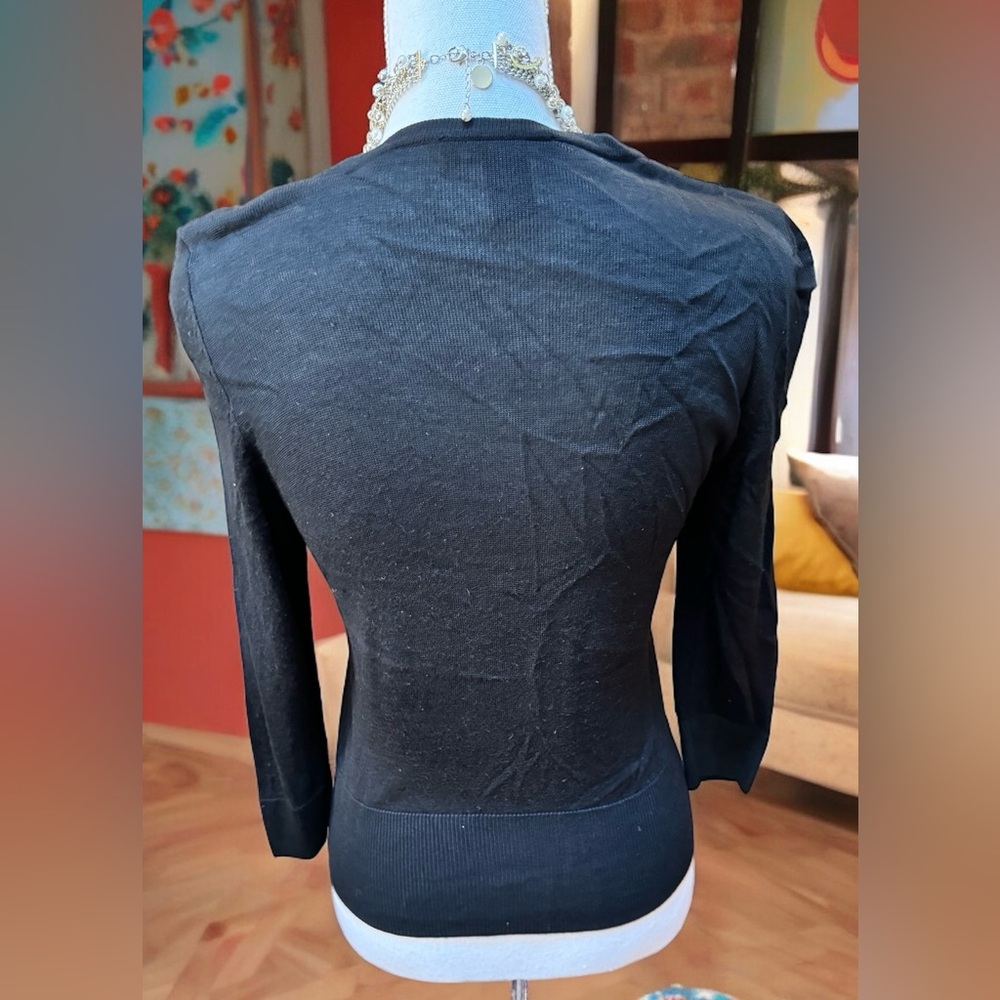 Like new/ White House Black Market sweater - Picture 5 of 10